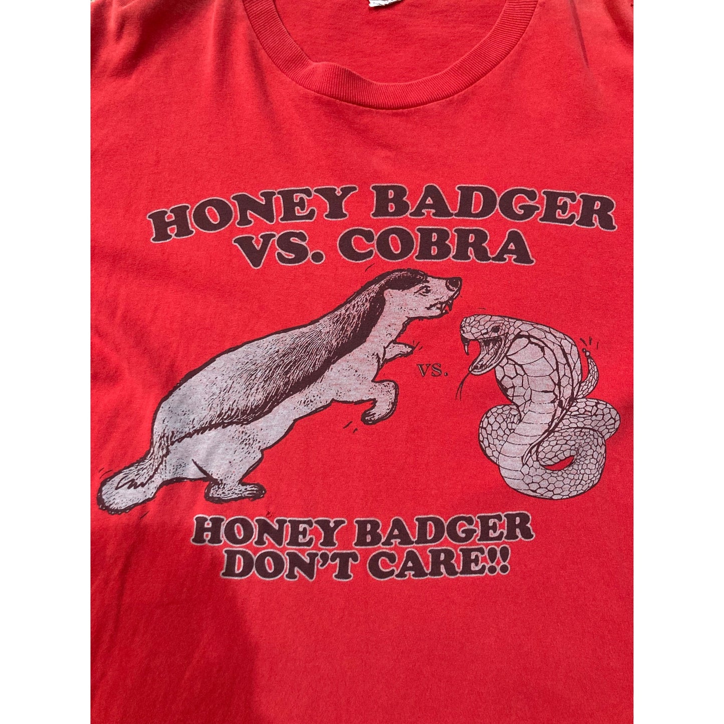 Y2K Honey Badger VS Cobra T Shirt Large